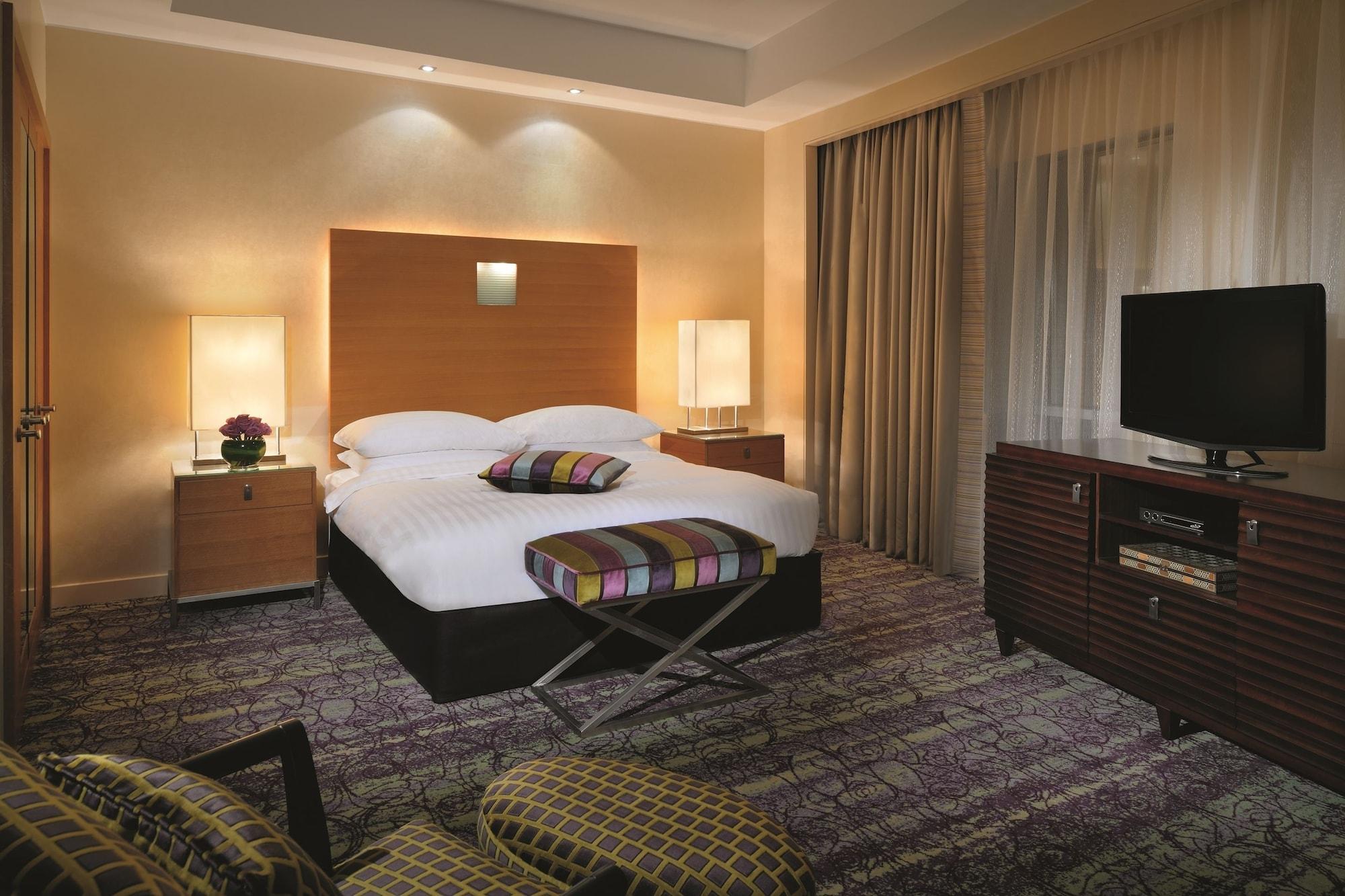 Qabila Westbay Hotel By Marriott Doha Bilik gambar A bedroom at the hotel