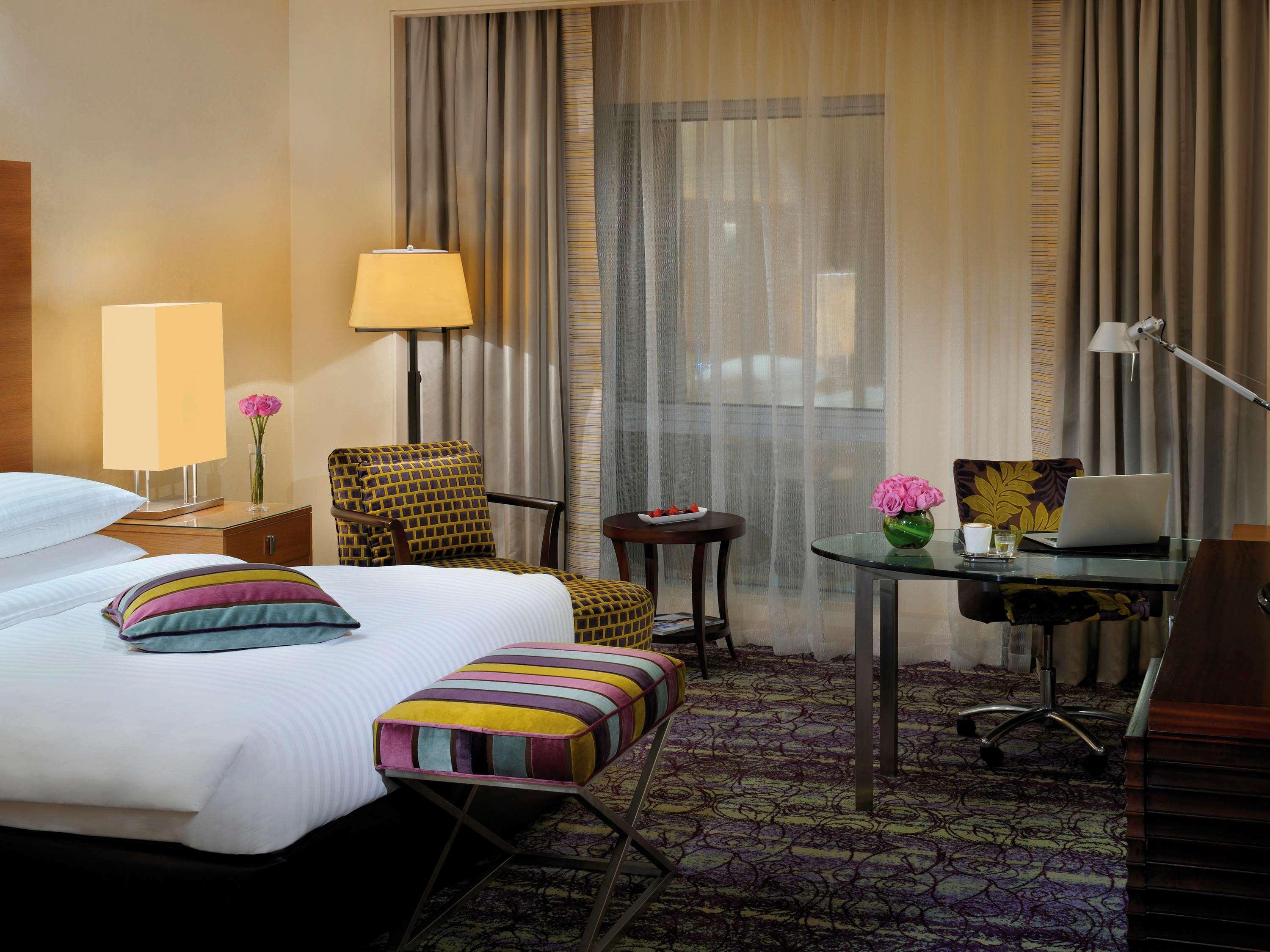 Qabila Westbay Hotel By Marriott Doha Luaran gambar A room at the Mandarin Oriental, Paris