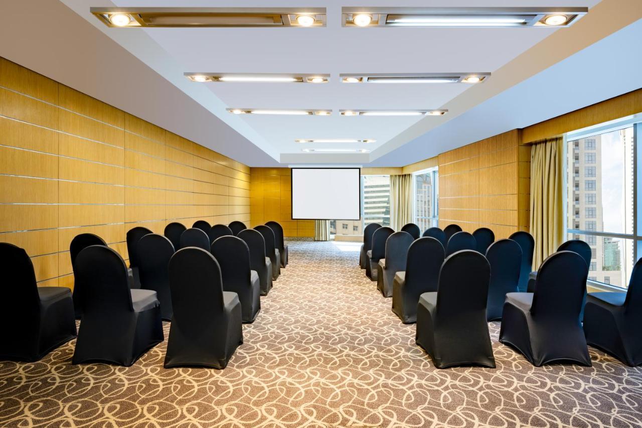 Qabila Westbay Hotel By Marriott Doha Luaran gambar Meeting room