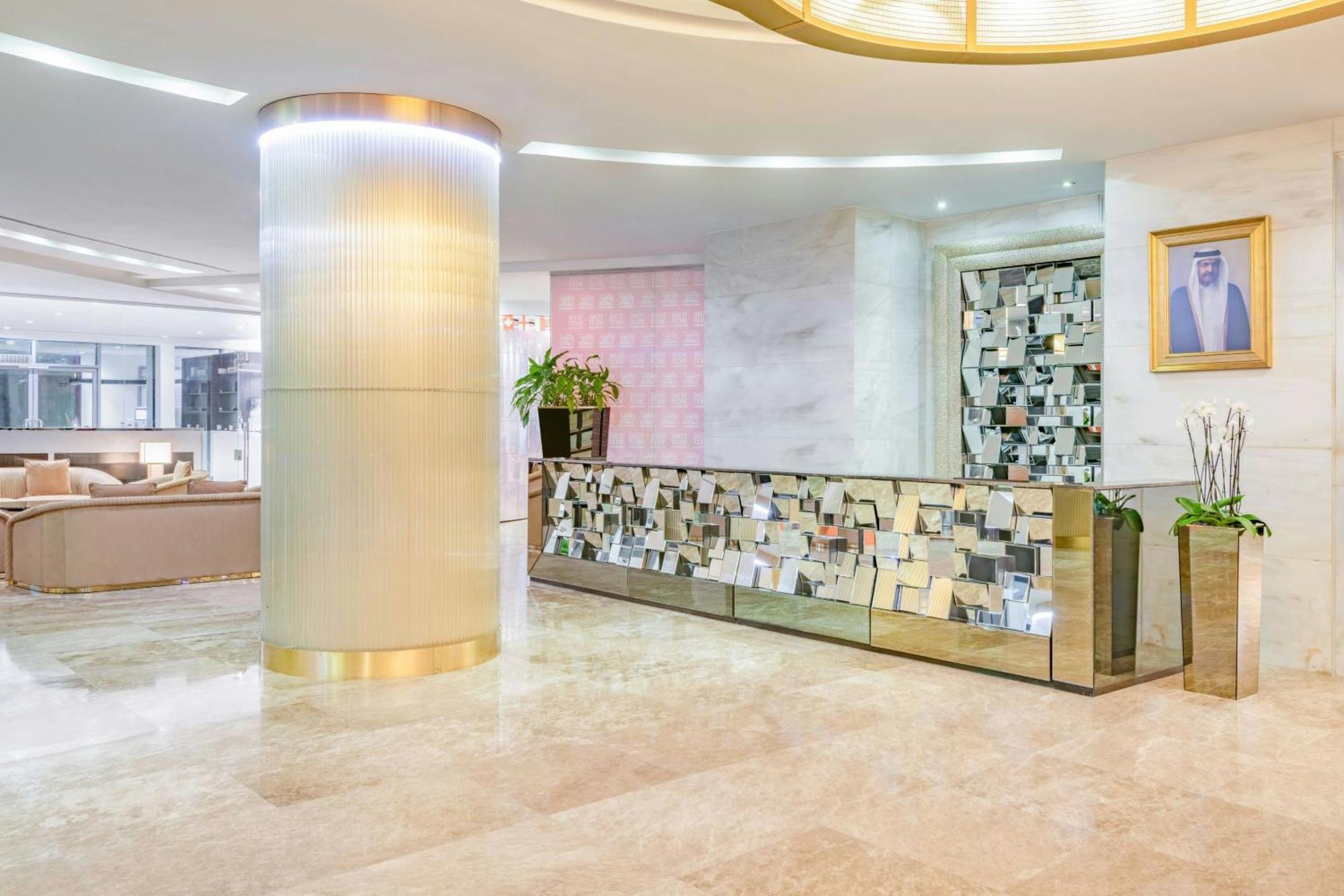 Qabila Westbay Hotel By Marriott Doha Luaran gambar Lobby