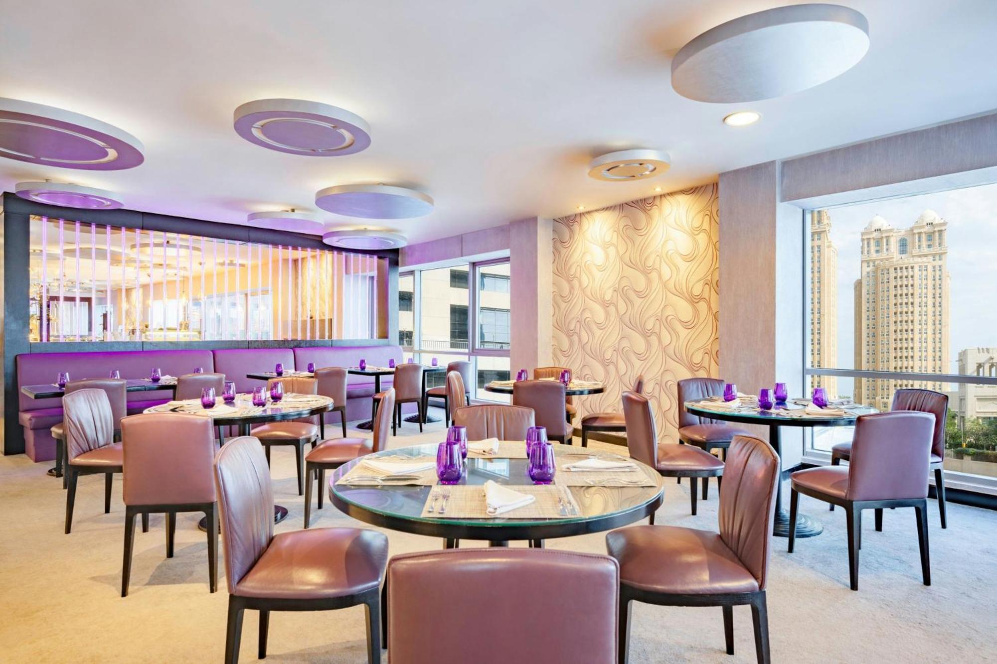 Qabila Westbay Hotel By Marriott Doha Luaran gambar The restaurant